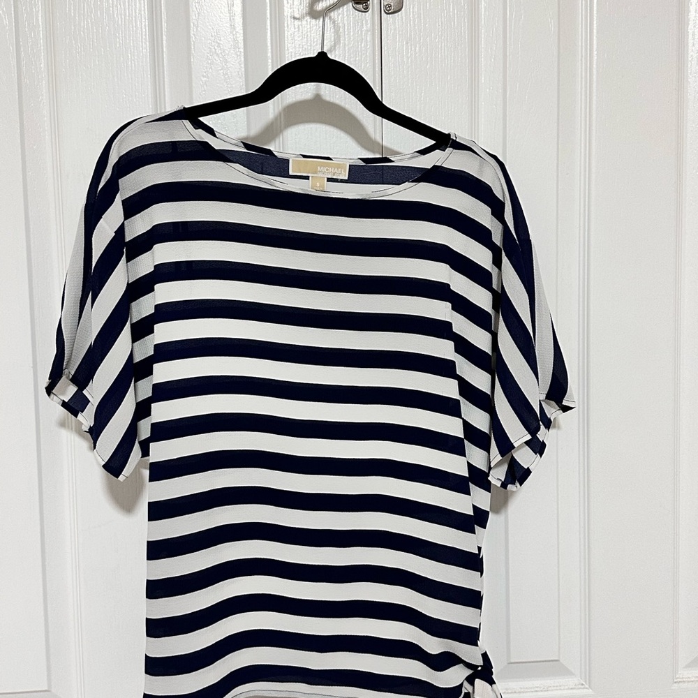 Women’s blouse